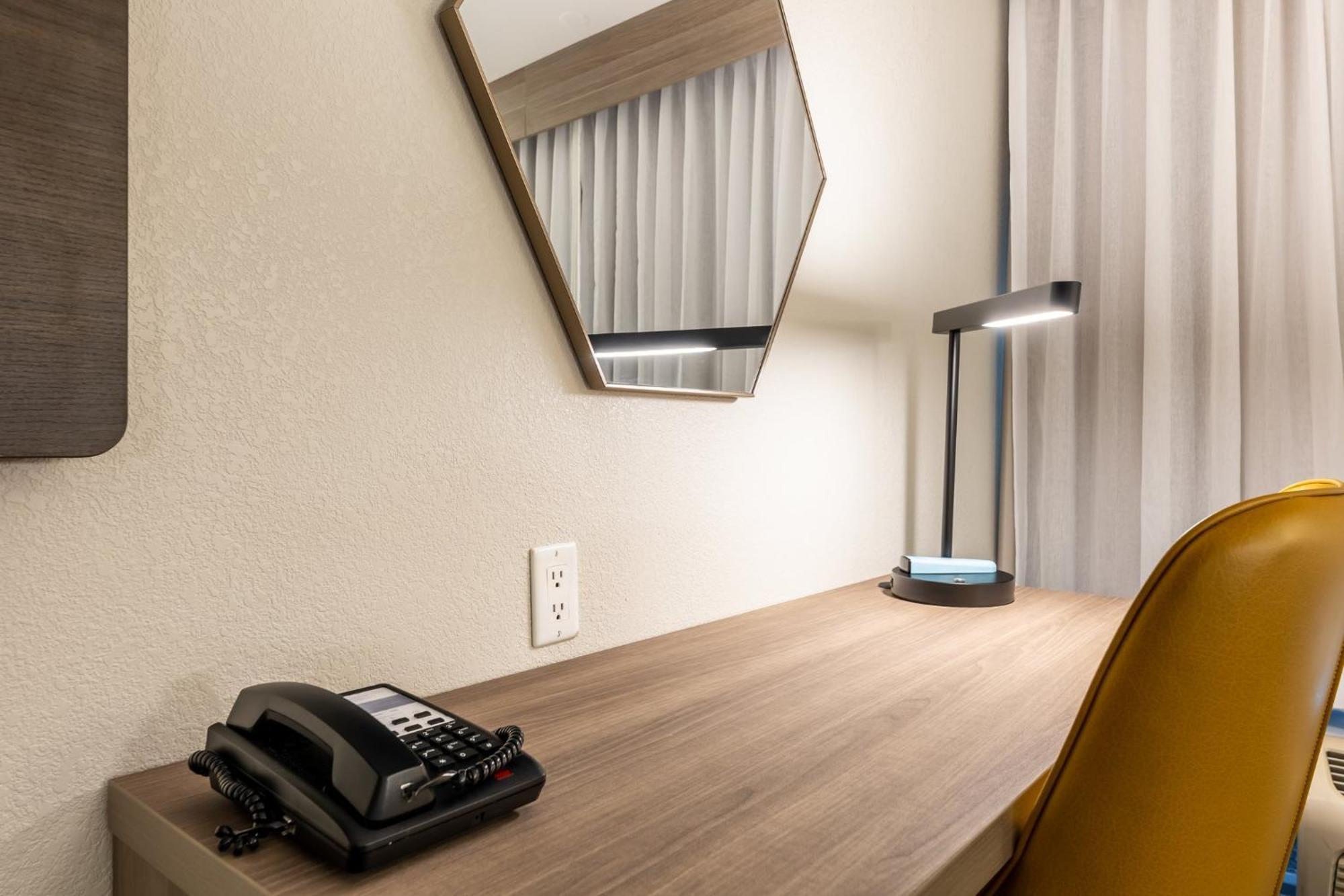 Holiday Inn Express Van Nuys By Ihg Los Angeles Extérieur photo